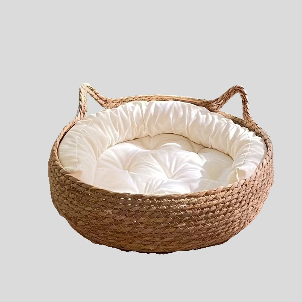 Niche ronde en rotin tressé pour chat, confortable, élégante et idéale pour un repos toute l’année