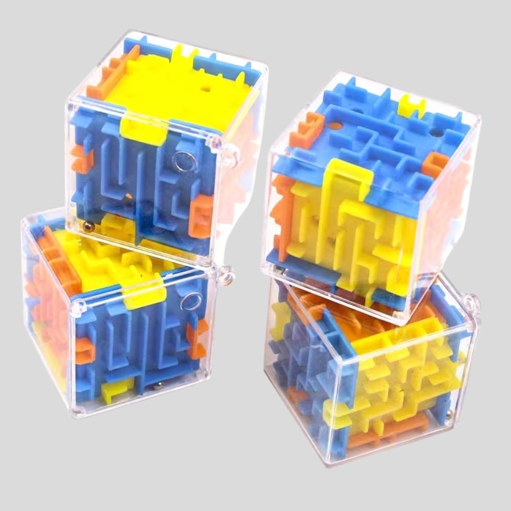 Lot de 4 Jeux Éducatifs 3D avec Labyrinthe à Bille – Puzzle de Réflexion et Jeu Anti-Stress pour Enfants