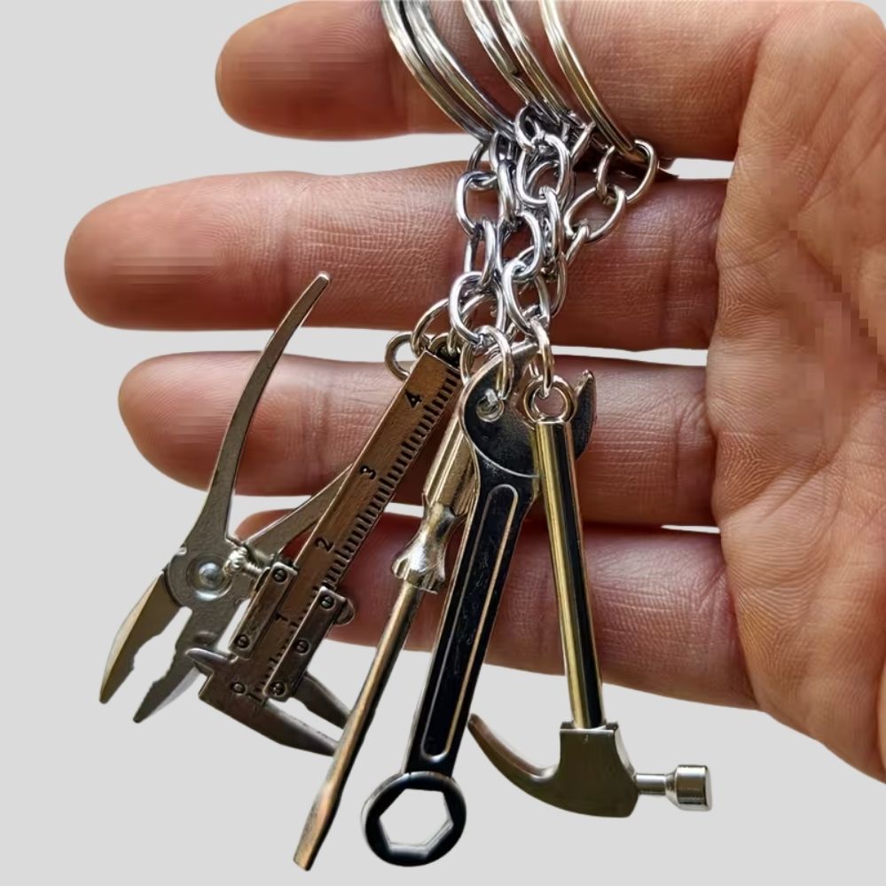 Kit outils porte-clés 5 pièces – mini tournevis, pinces, marteau & mètre ruban portable